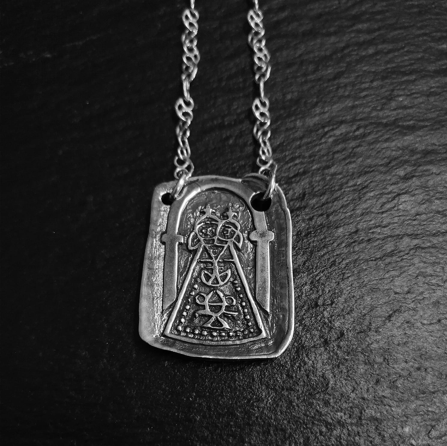 Collana Madonna di Loreto con l'Arco